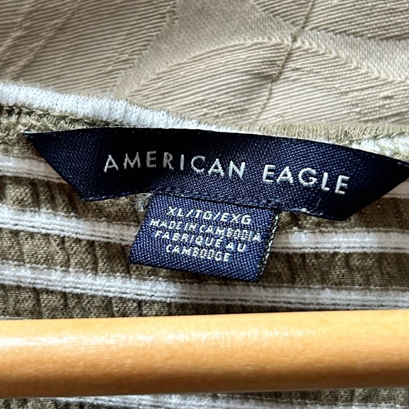 Green and white striped American Eagle Tshirt - Picture 3 of 3